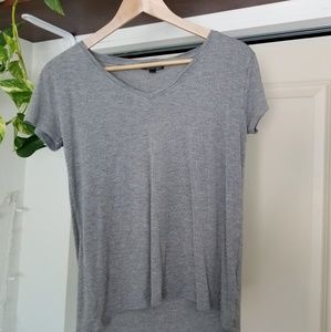 Topshop V neck tee EUC